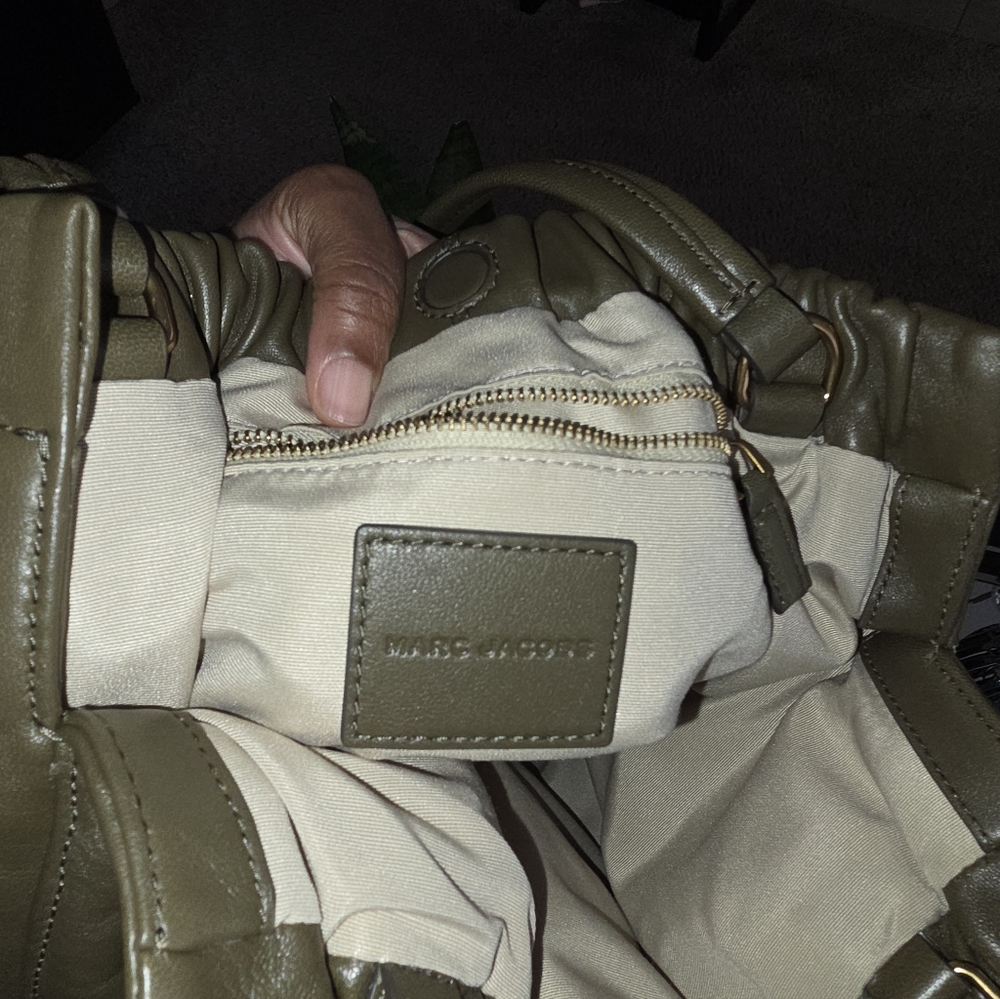 Marc Jacobs Cristina Tote - Picture 11 of 13